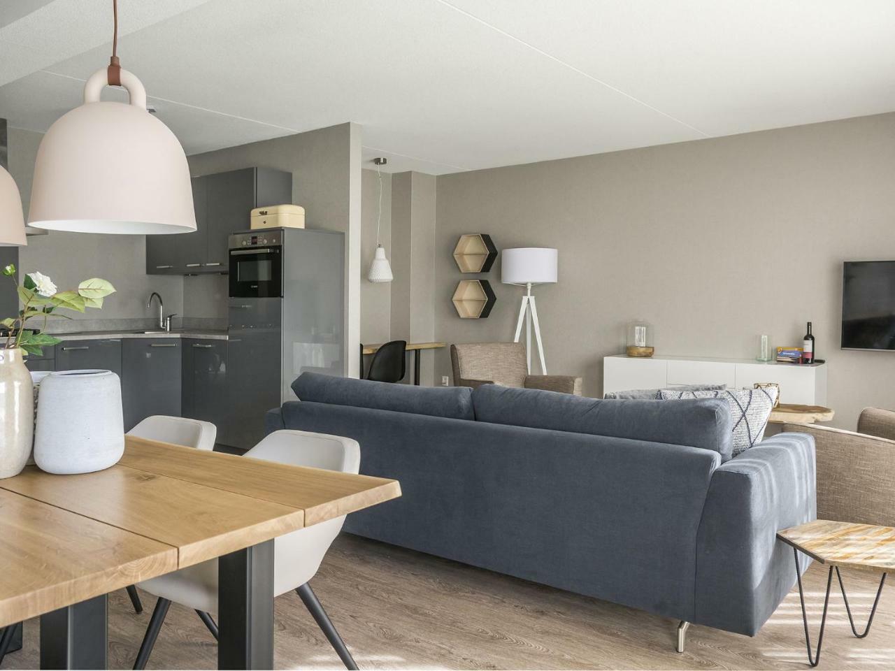 Spacious Farmhouse In De Cocksdorp With Private Terrace Екстер'єр фото